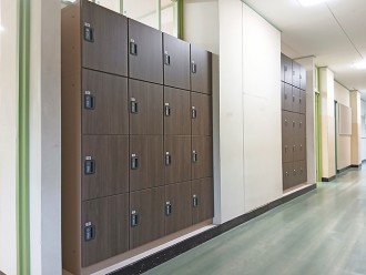 locker04